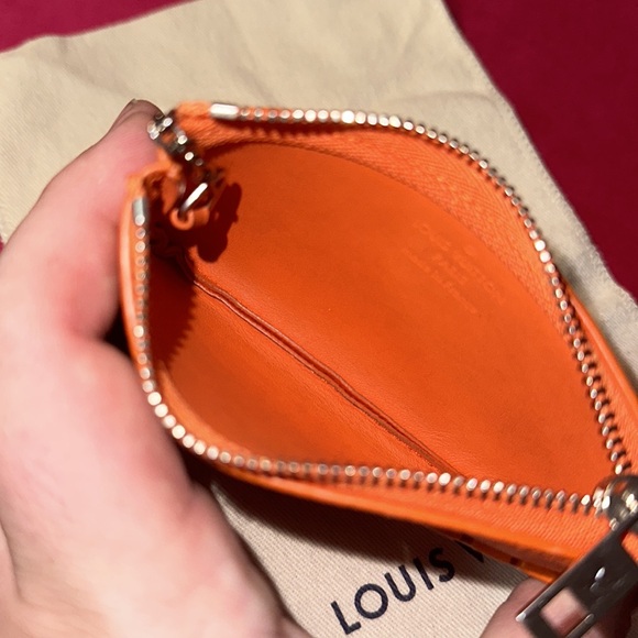 Louis Vuitton orange aerogram key pouch clea cles coin purse charm - Picture 9 of 13